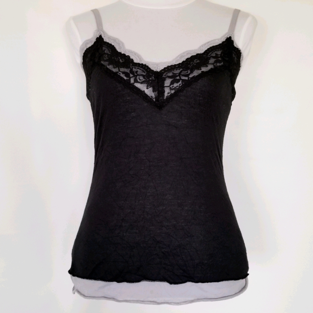 1161 Preowned Lena Jeans Black Gray lace t-shirt S